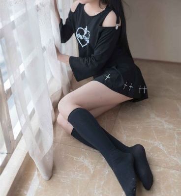 久久久久噜噜噜亚洲熟女综合_高清迅雷下载