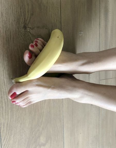 日韩美女搞b_BD在线手机播放