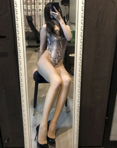 丁香亚洲国产_完整版电影在线观看