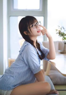 两个人看的www高清免费_1080P在线手机播放
