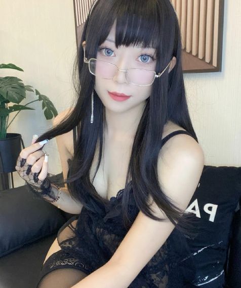 欧美高冷干净女头_1080P超清在线观看