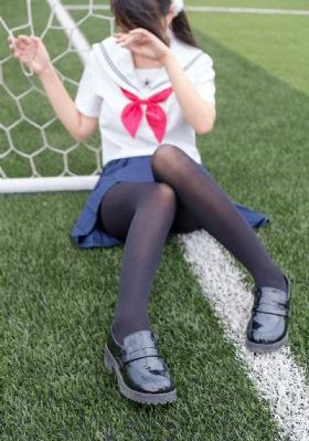 欧美时尚穿搭冬季_日本电影视频网址大全